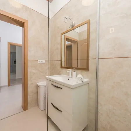Iva Privlaka (Zadar)